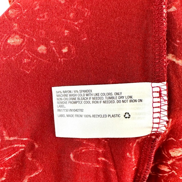 Isabel by Ingrid & Isabel Burgundy Floral V Neck Stretchy Belted MaxiDre… - Picture 9 of 9